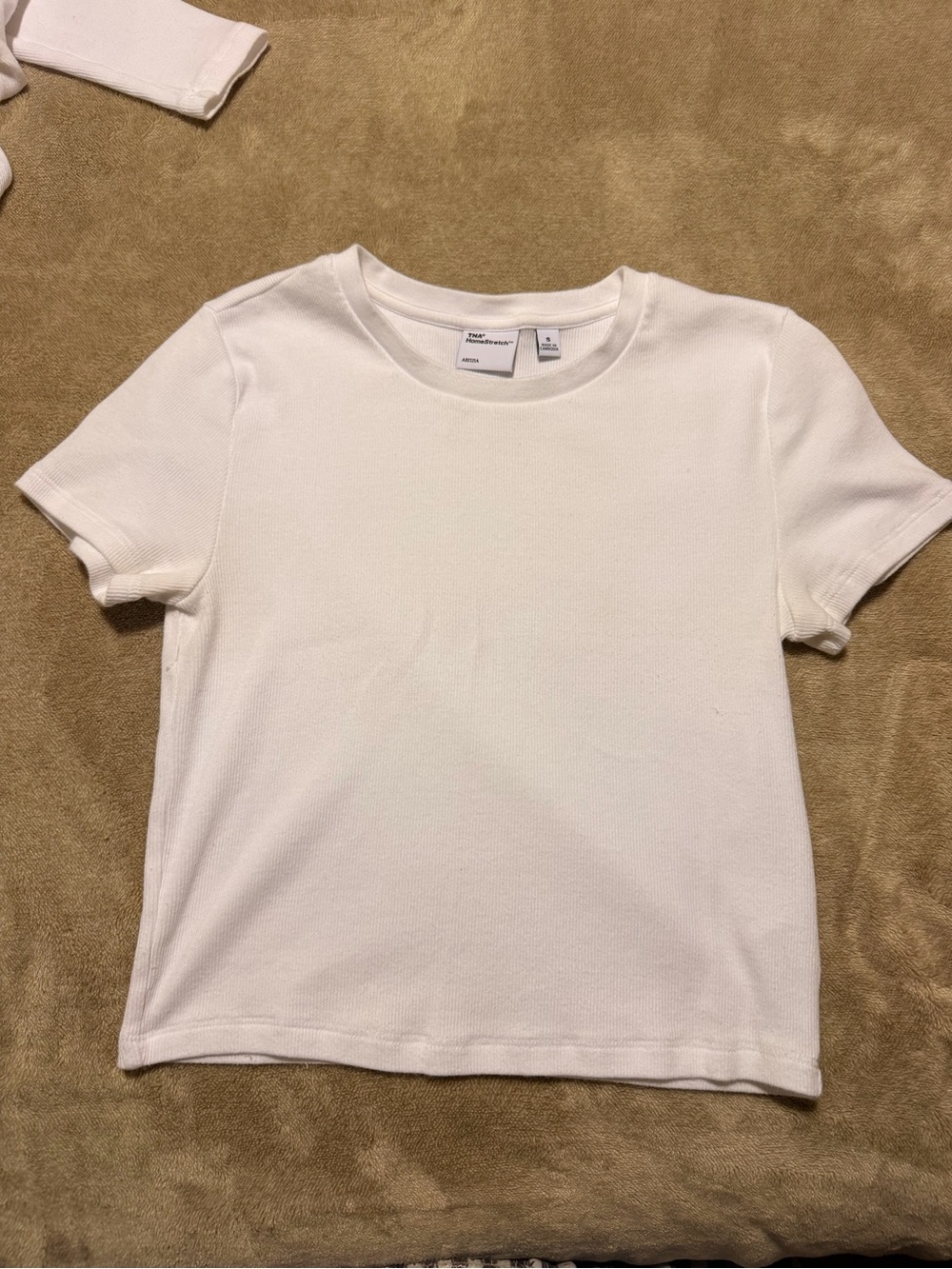 Aritzia TNA Homestretch white tee